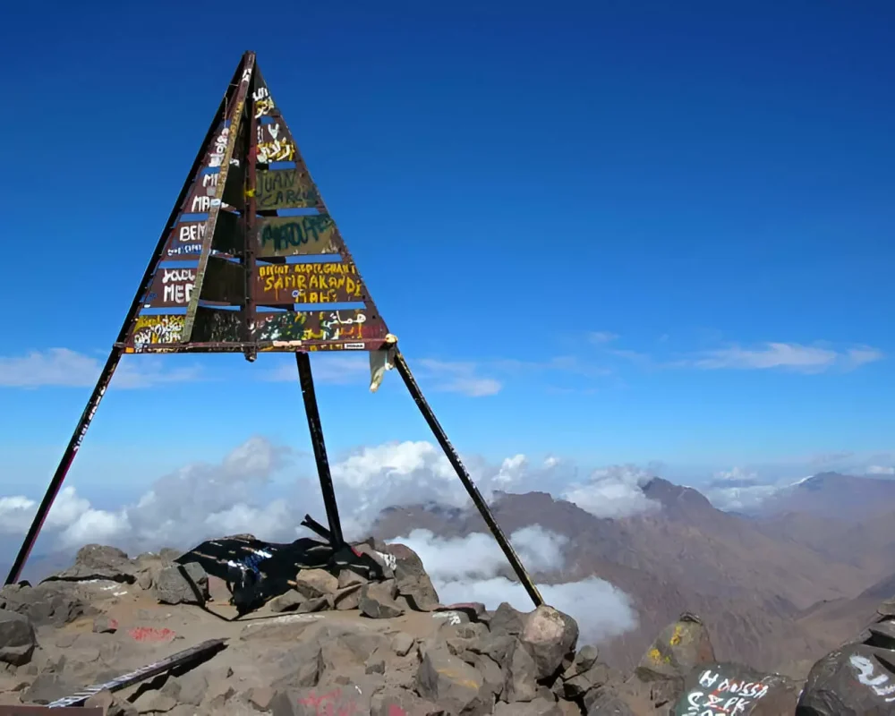 sommet-mont-toubkal-1